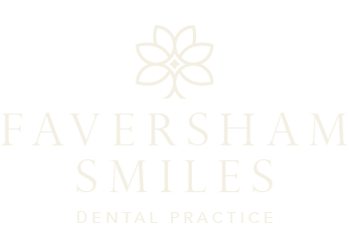Faversham Smiles Logo